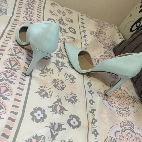 Light blue heels 💙 - Picture 3 of 4